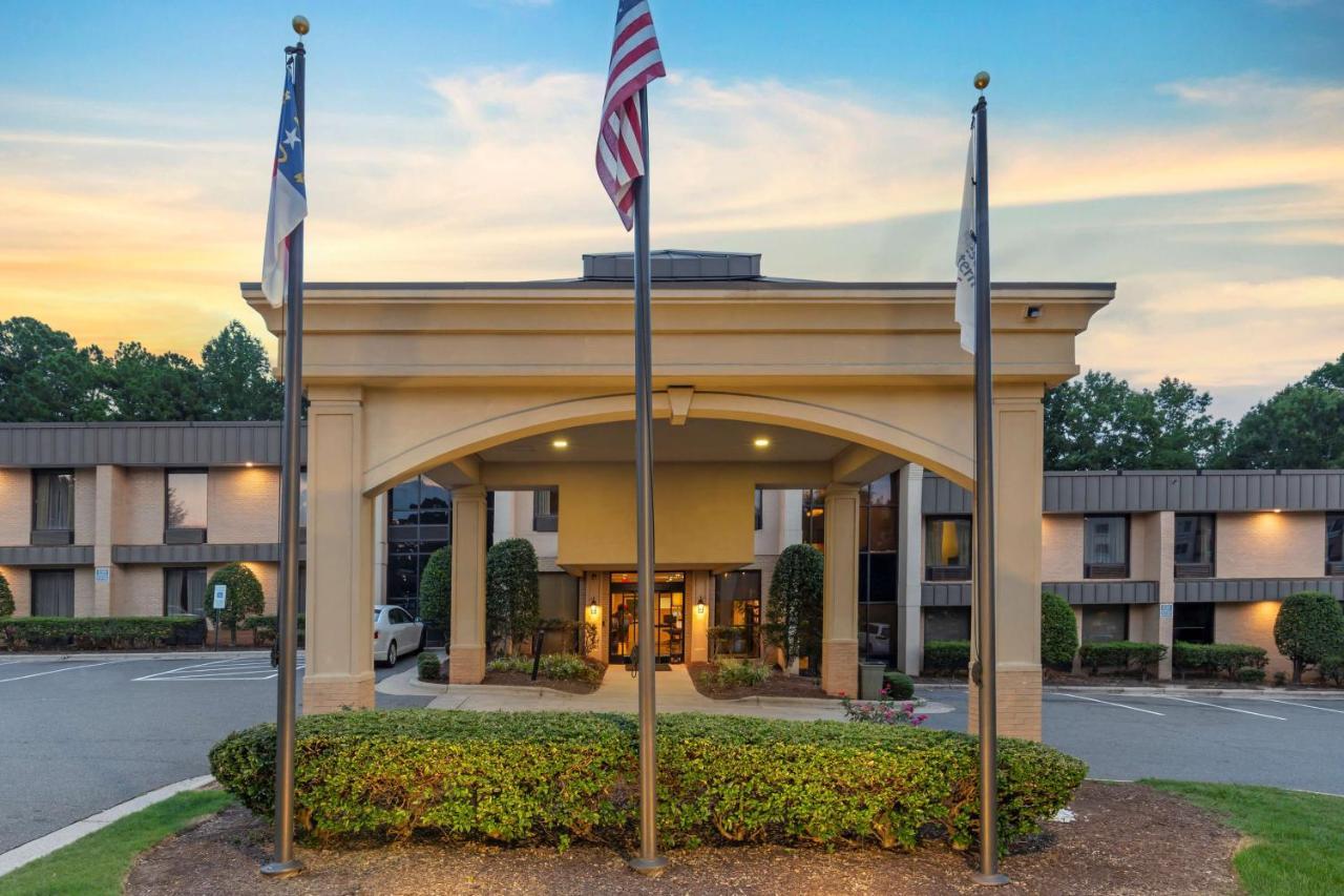 Best Western Plus Cary - Nc State Hotel Exterior photo